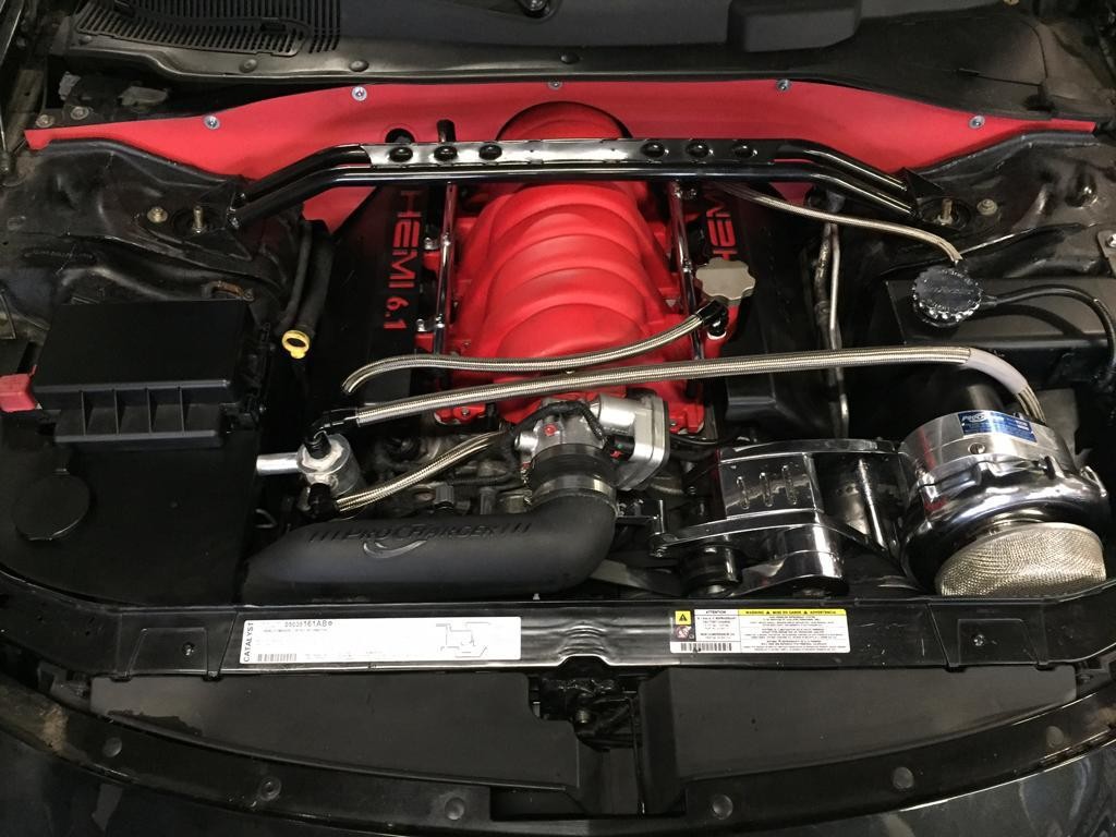 Foto 3 di Dodge Charger SRT8 6.1 HEMI